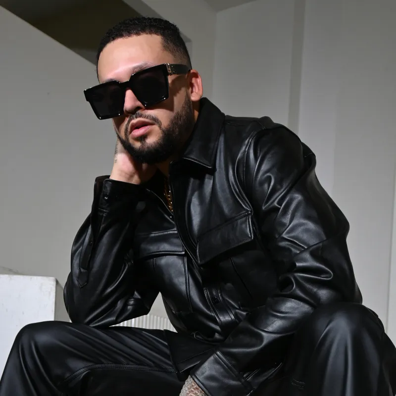 Posed photo of Alx Veliz.