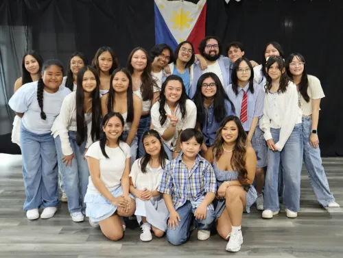 Group photo of Youth Choir.